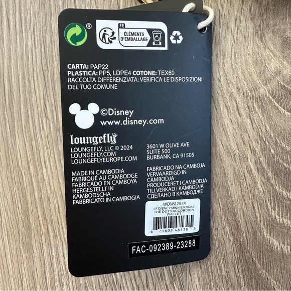 🆕 Loungefly x Disney Minnie Mouse Rocks the Dots Accordion Zip Around Wallet - Picture 6 of 10